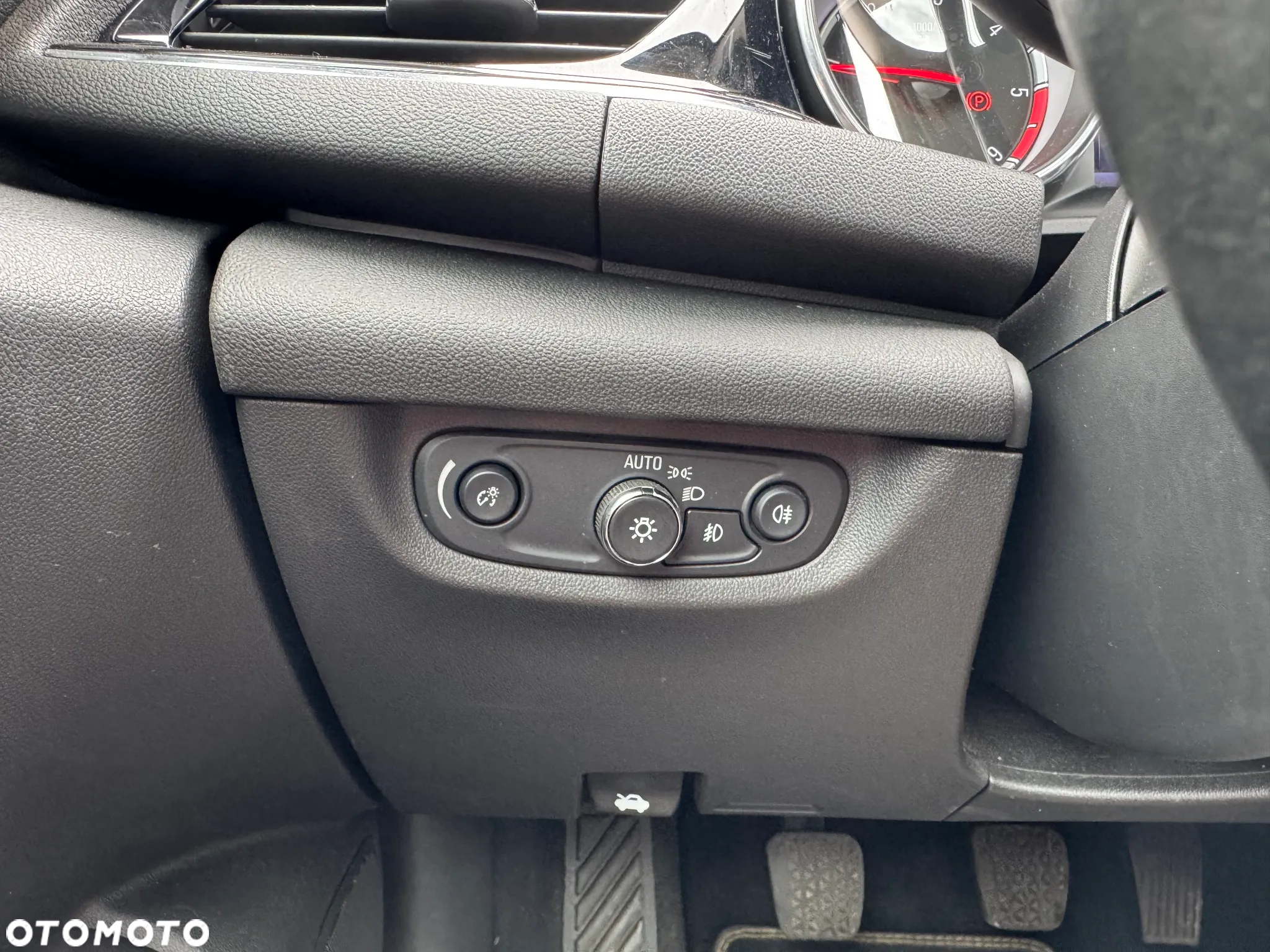 Opel Insignia Grand Sport 2.0 Diesel Business Innovation - 24