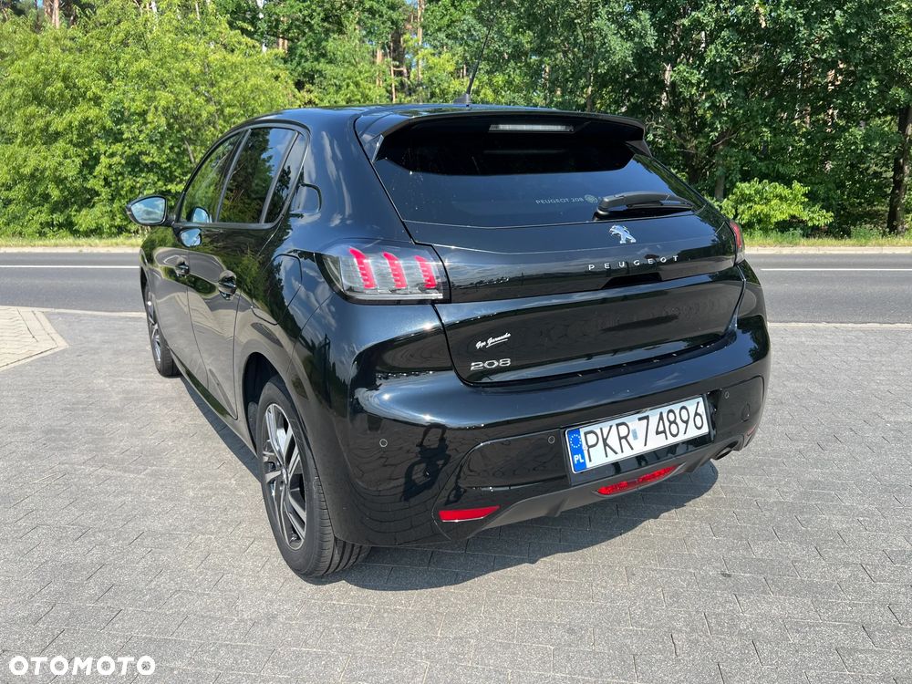 Peugeot 208 - 6