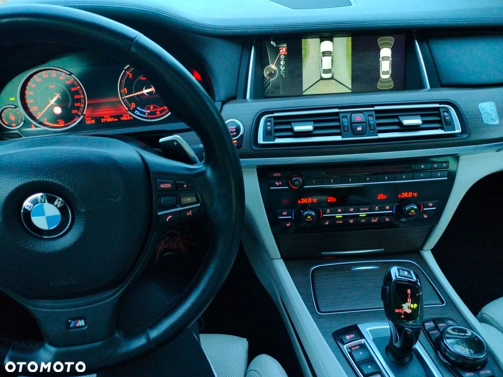 BMW Seria 7 740d - 16