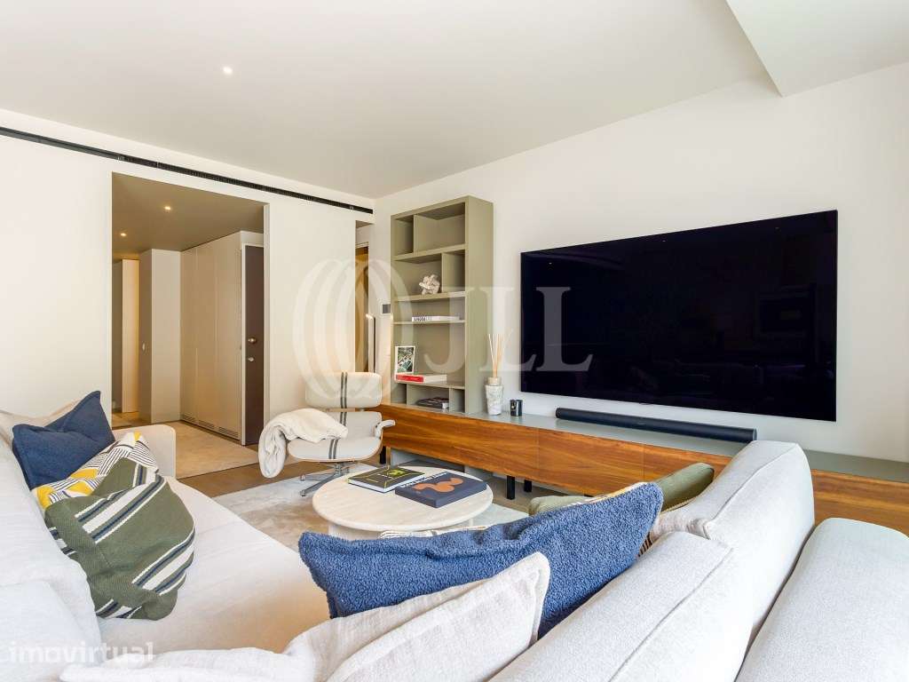 Apartamento T2 junto à Avenida da Liberdade, em Lisboa - Grande imagem: 3/32