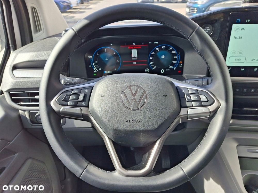 Volkswagen Caravelle - 21