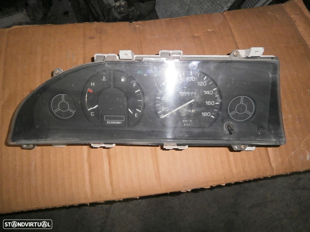 Quadrante 83200 1A260 257700 9740 TOYOTA COROLLA EE90 1988 1.3 KM/H 209620 - 1