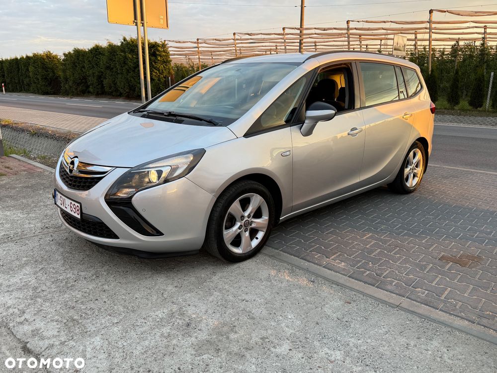 Opel Zafira Tourer 1.8 Selection - 1