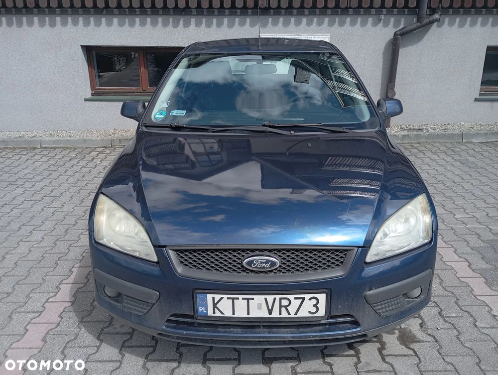 Ford Focus 1.6 Ambiente - 1