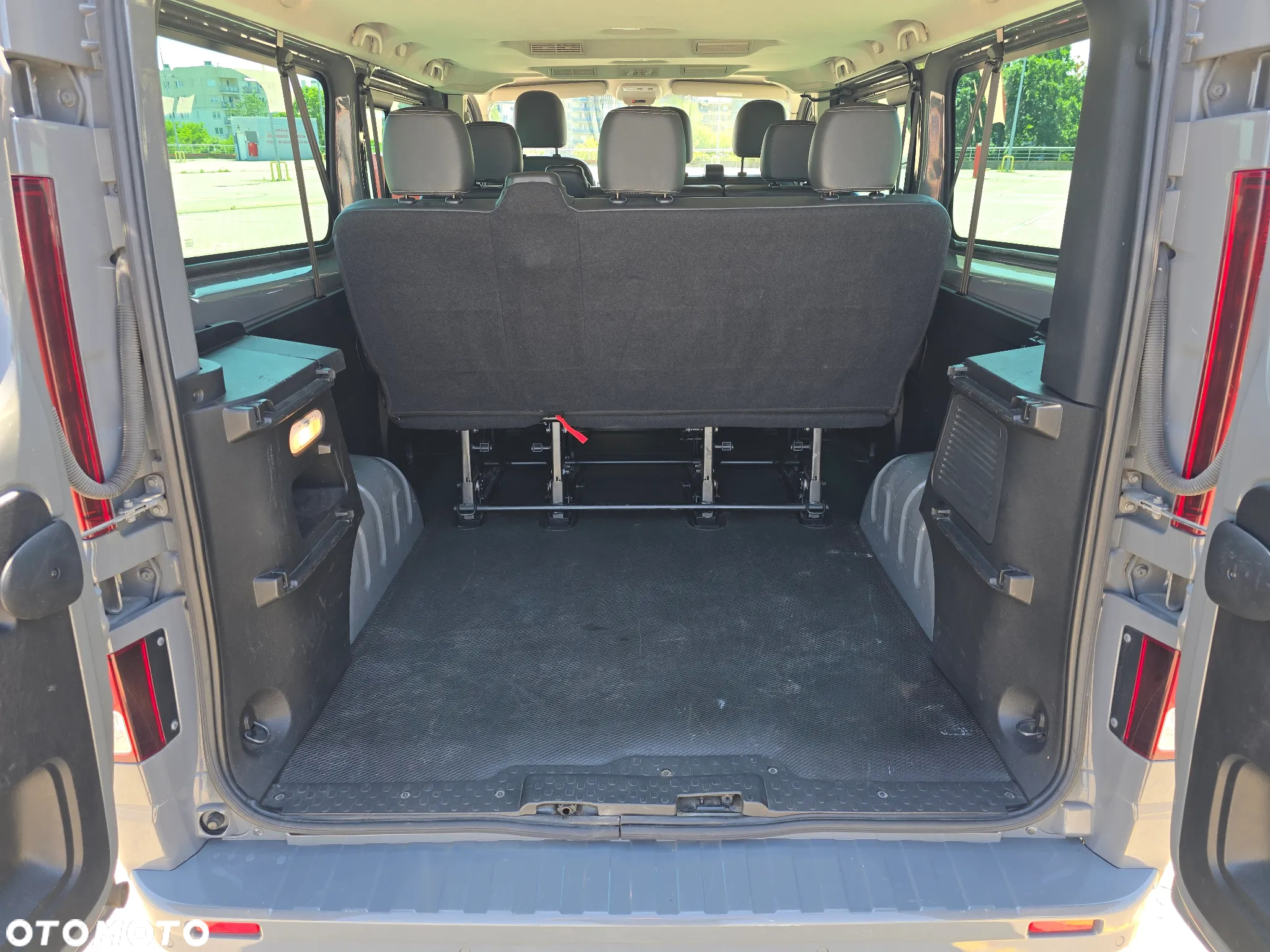 Opel Vivaro L1H1 2,7t Edition - 13