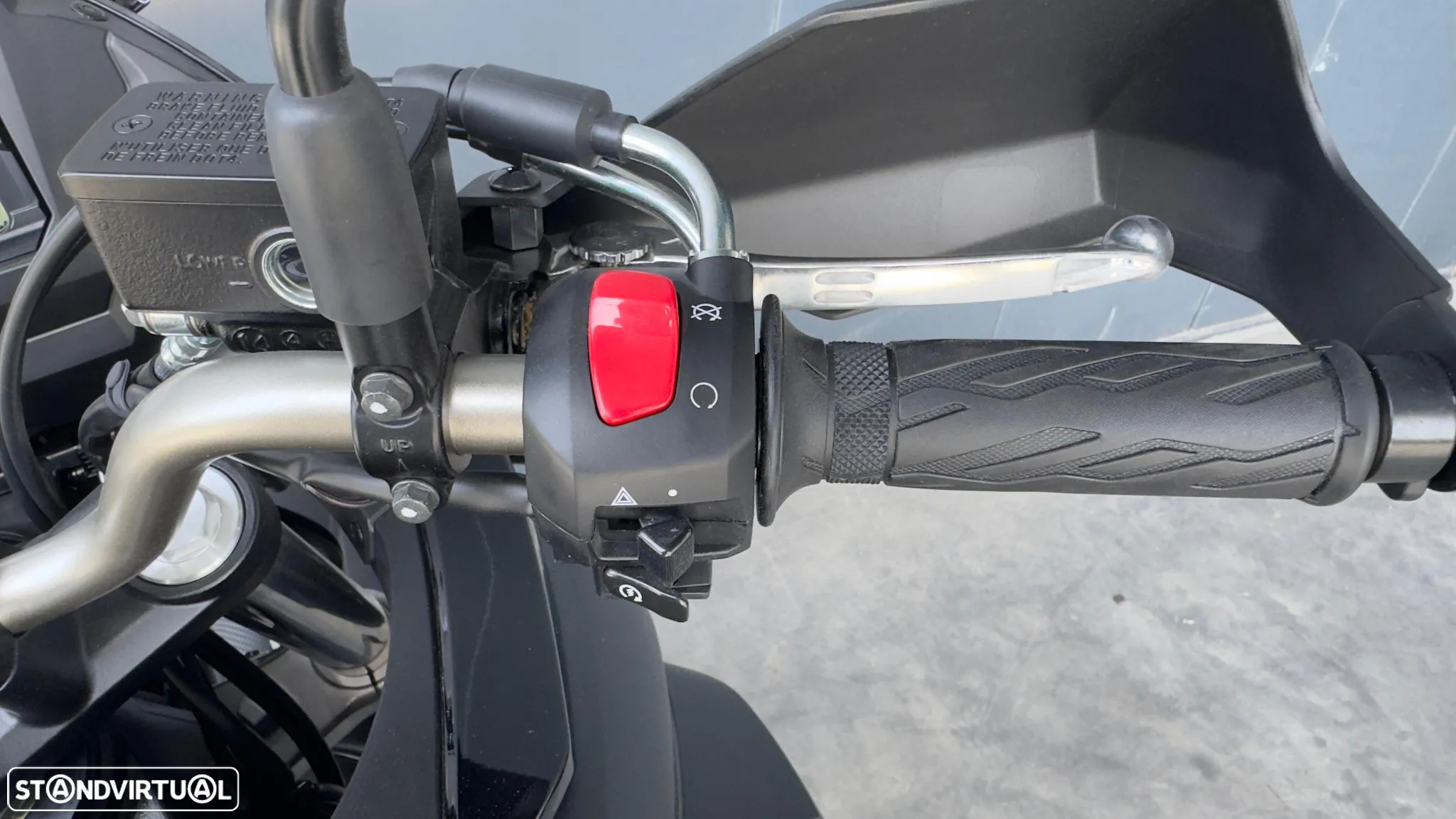 Suzuki DL V-STROM 650 - 14