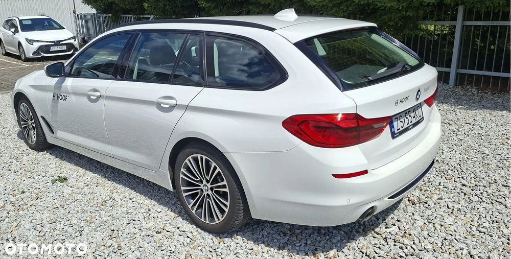 BMW Seria 5 518d - 8
