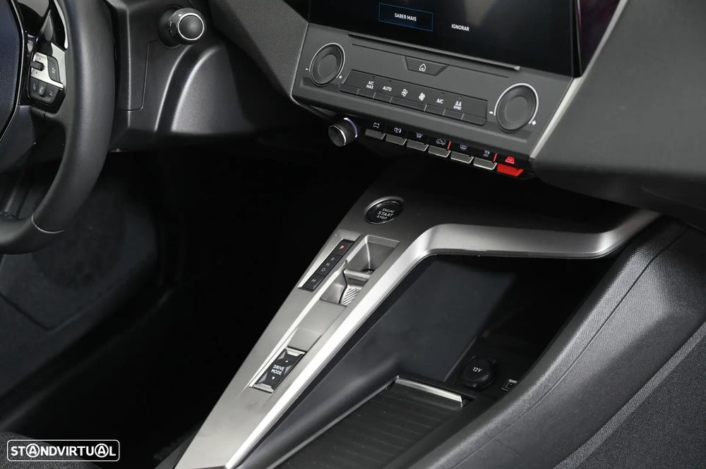 Peugeot 308 1.2 Hybrid Style e-DCS6 - 20