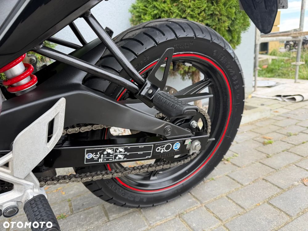 Honda CBR - 37