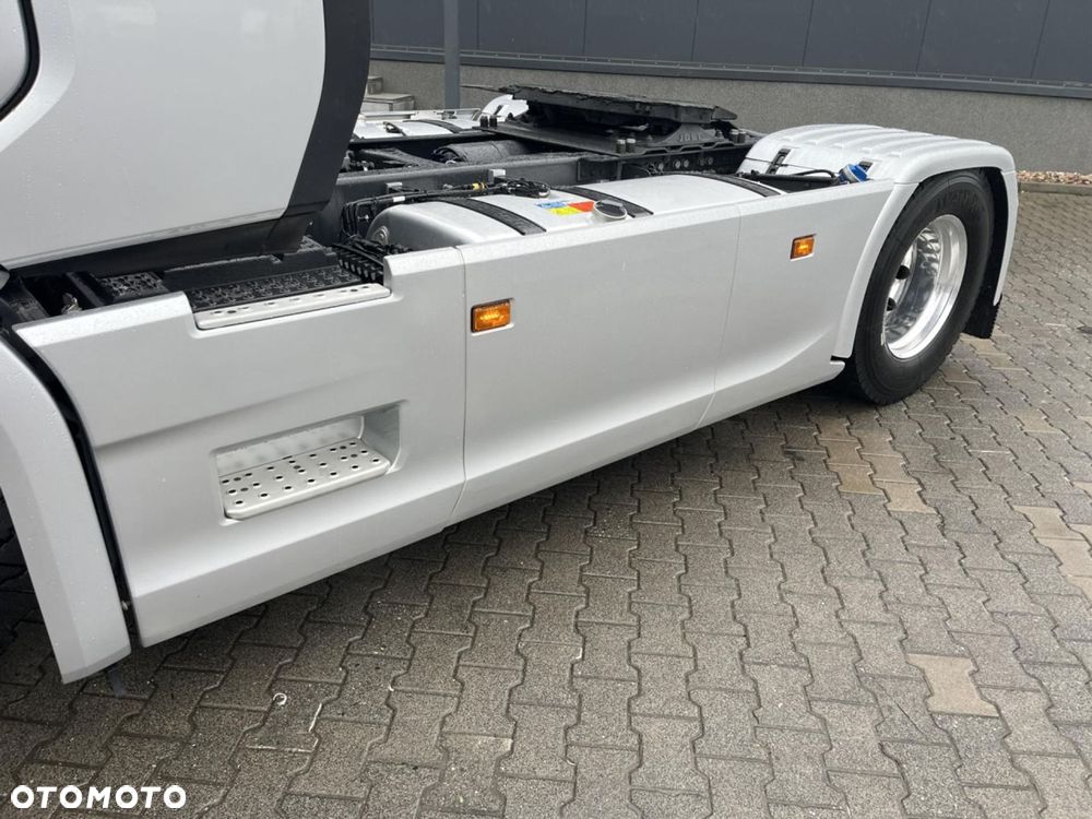 Scania S 500 A4x2NB Zawieszenie pneumatyczne przód i - 6