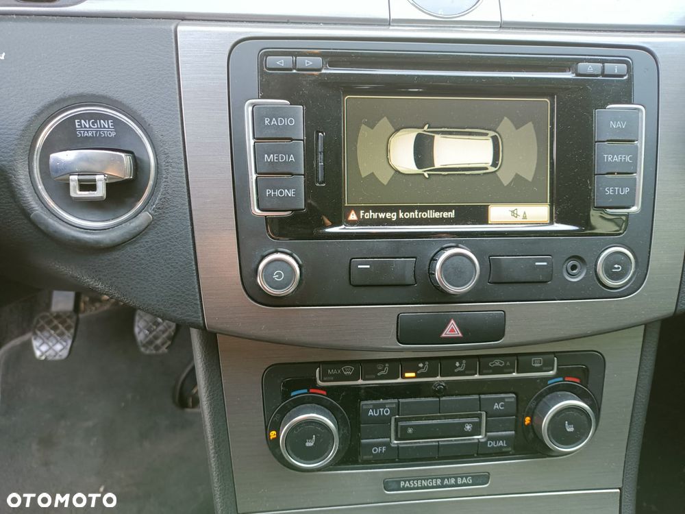 Volkswagen Passat Variant - 14