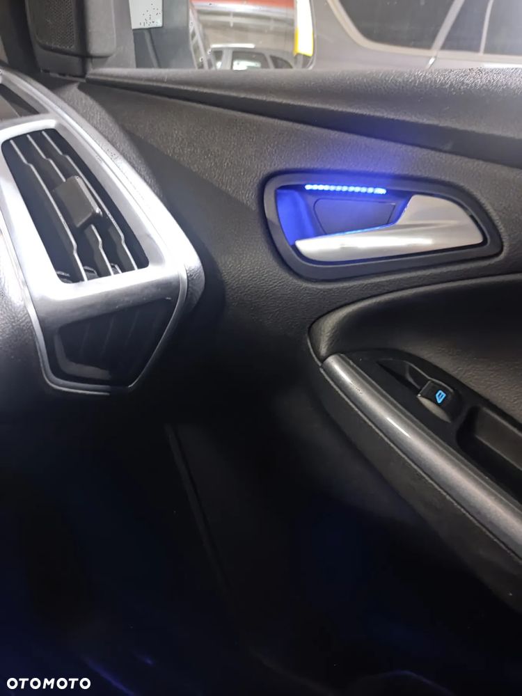 Ford Focus 2.0 TDCi Titanium - 19