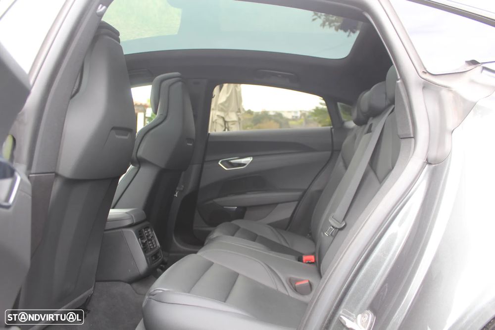 Audi e-tron GT quattro - 24