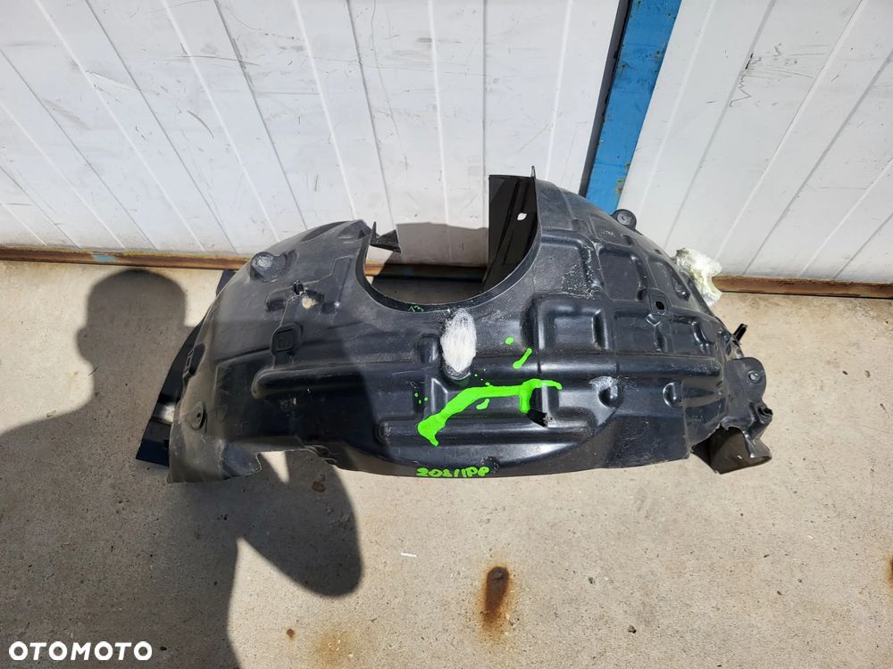 Nadkole prawe przednie Peugeot 208 II - 1