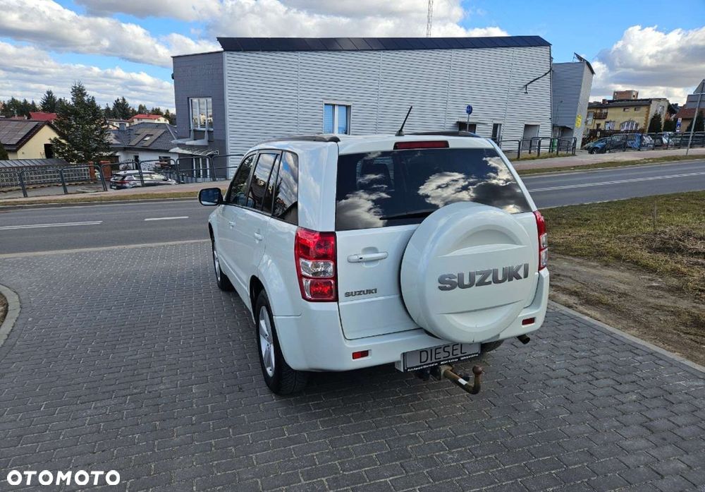 Suzuki Grand Vitara - 4
