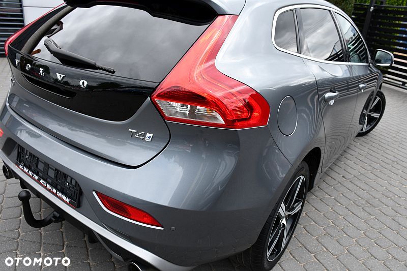 Volvo V40 T4 Geartronic RDesign - 34