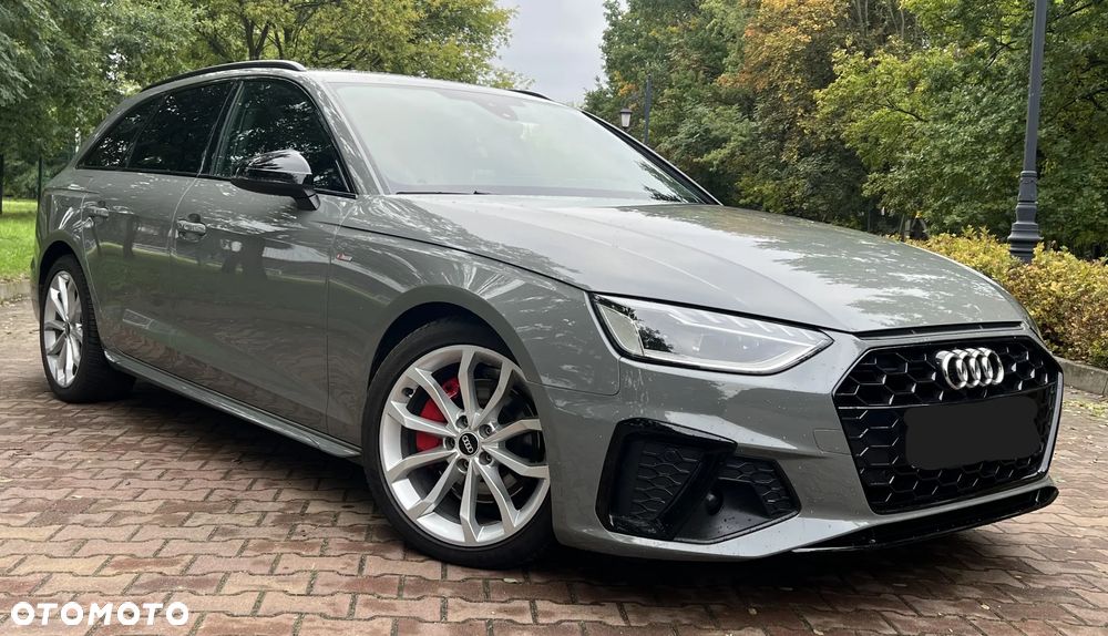 Audi A4 - 1