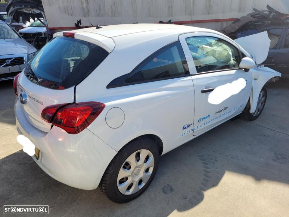 Opel Corsa Van 2017 para peças - 2