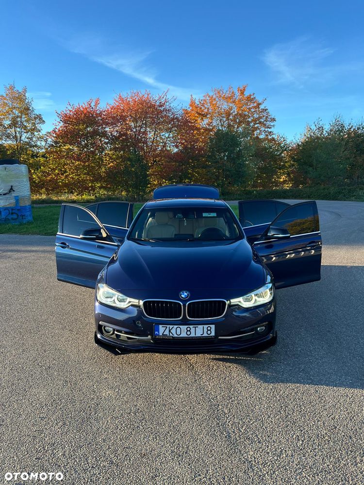 BMW Seria 3 330i Sport Line - 10