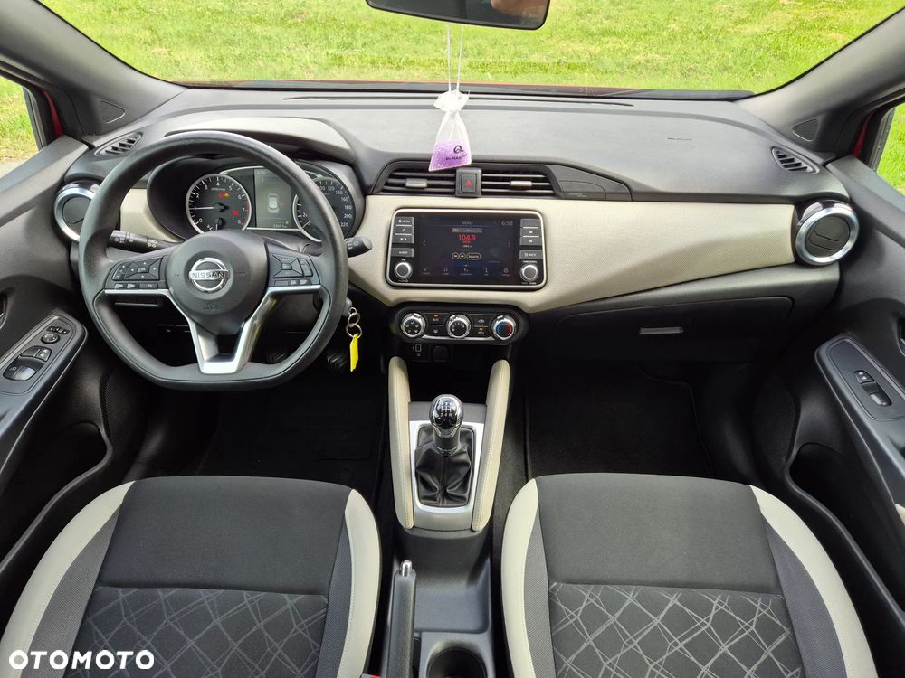 Nissan Micra 1.0 Visia Plus - 24