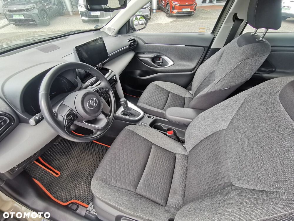 Toyota Yaris Cross Hybrid 1.5 Comfort - 3