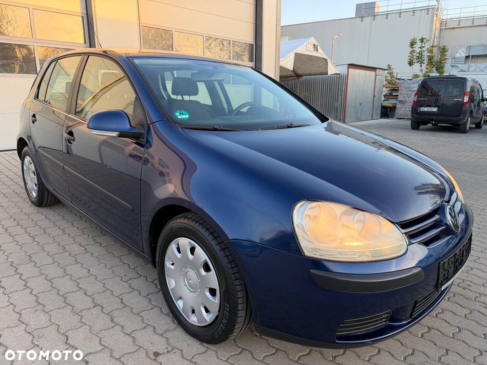 Volkswagen Golf 1.6 Comfortline - 3
