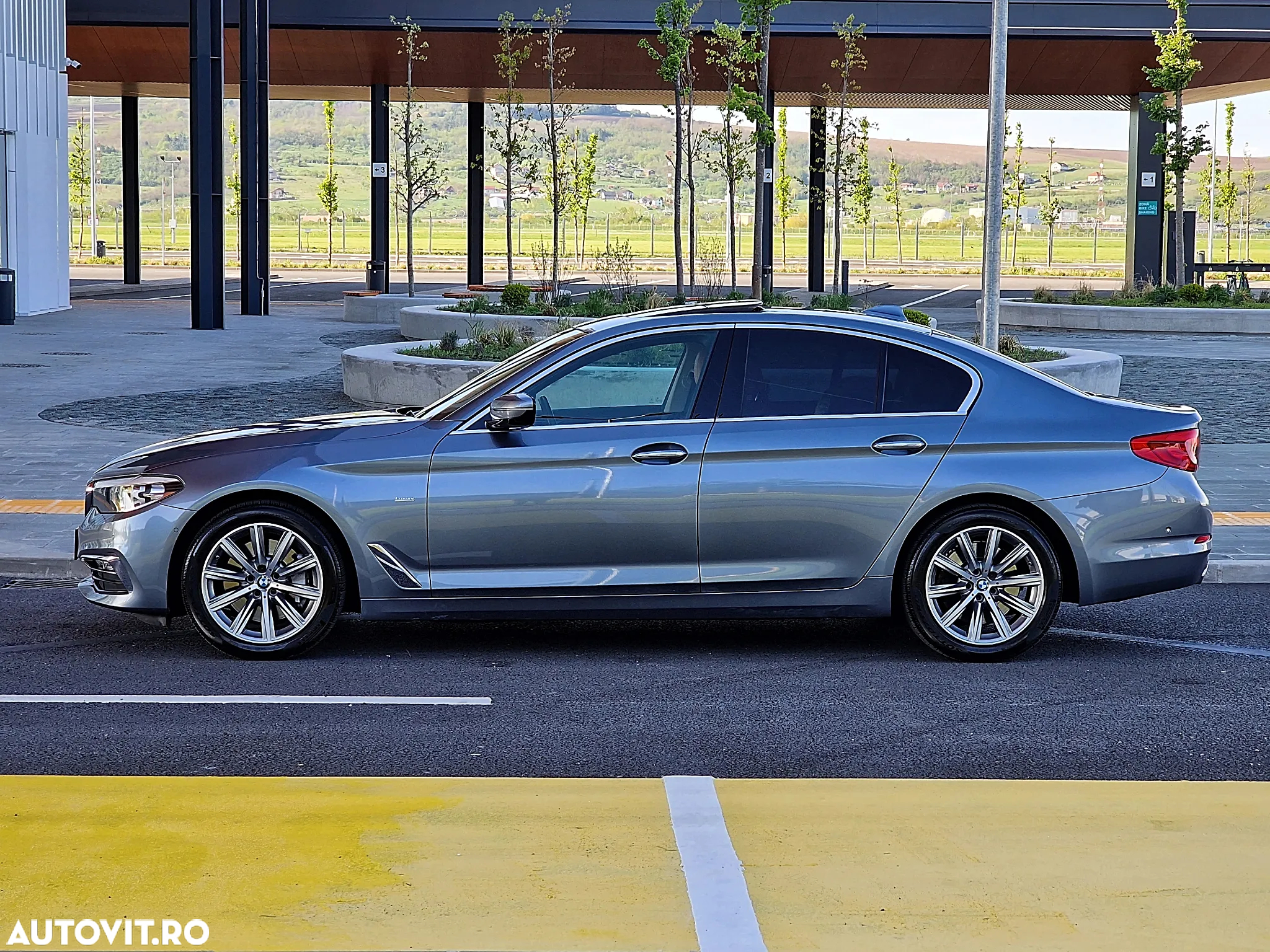 BMW Seria 5 - 11