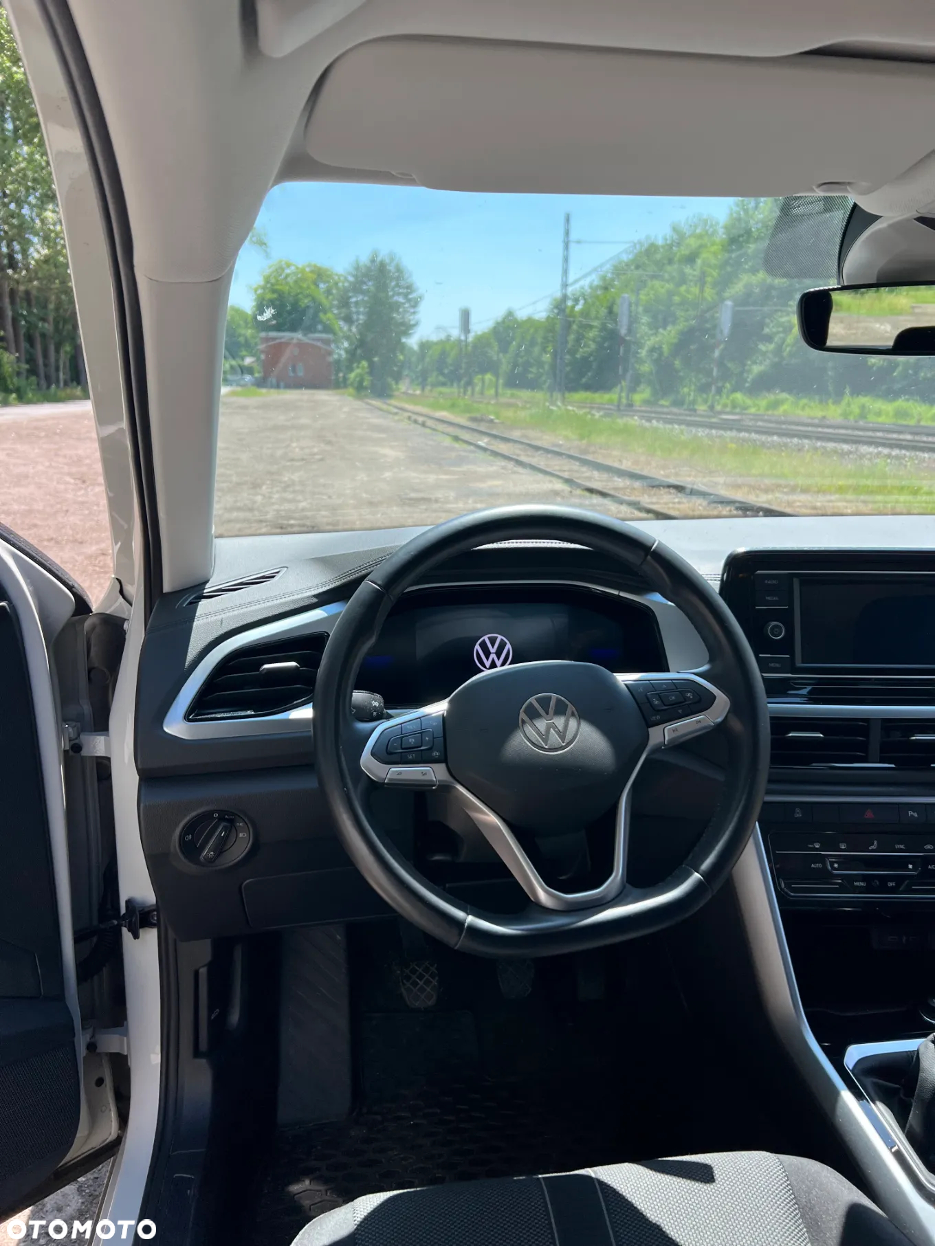 Volkswagen T-Roc 1.5 TSI Life - 12