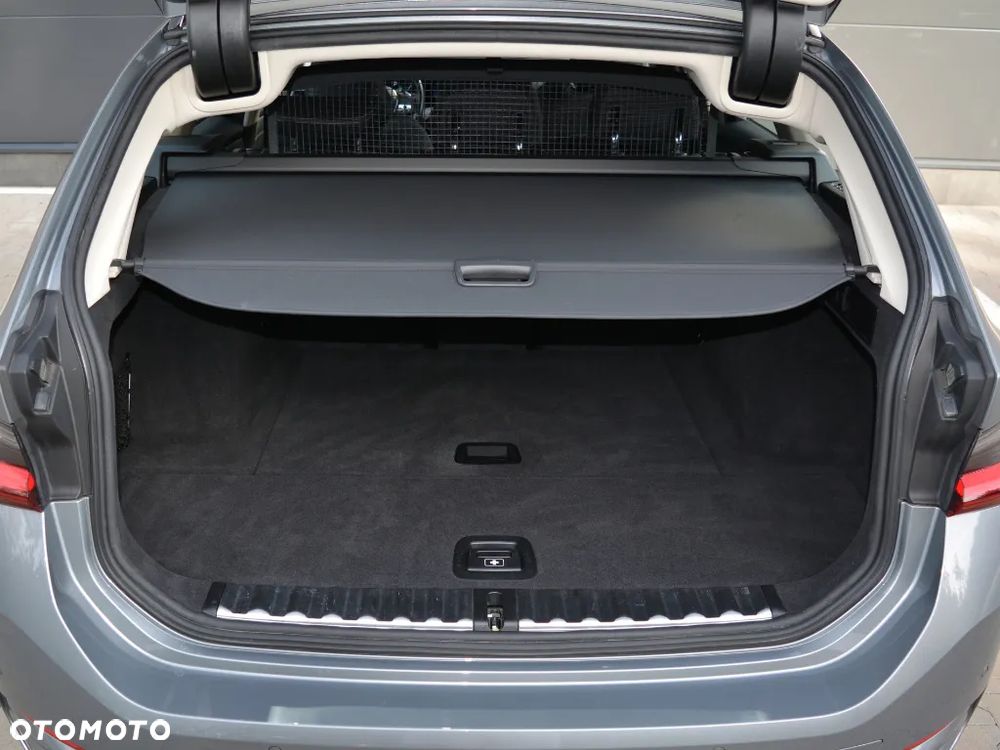 BMW Seria 3 - 29