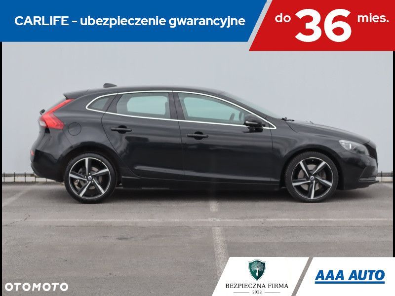 Volvo V40 - 8