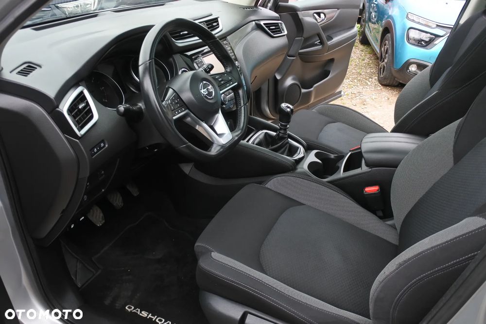 Nissan Qashqai 1.5 dCi N-WAY - 10
