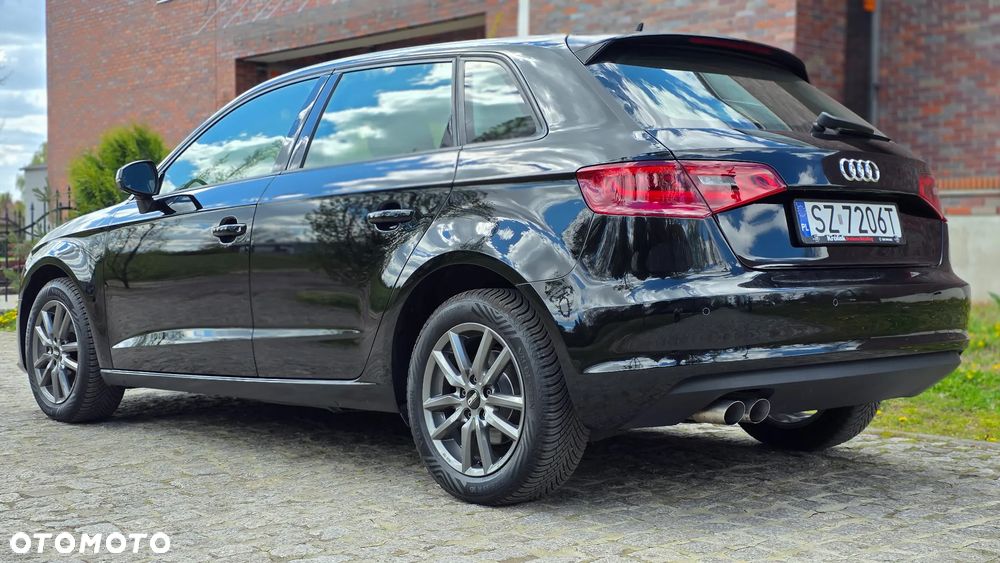 Audi A3 Sportback - 6