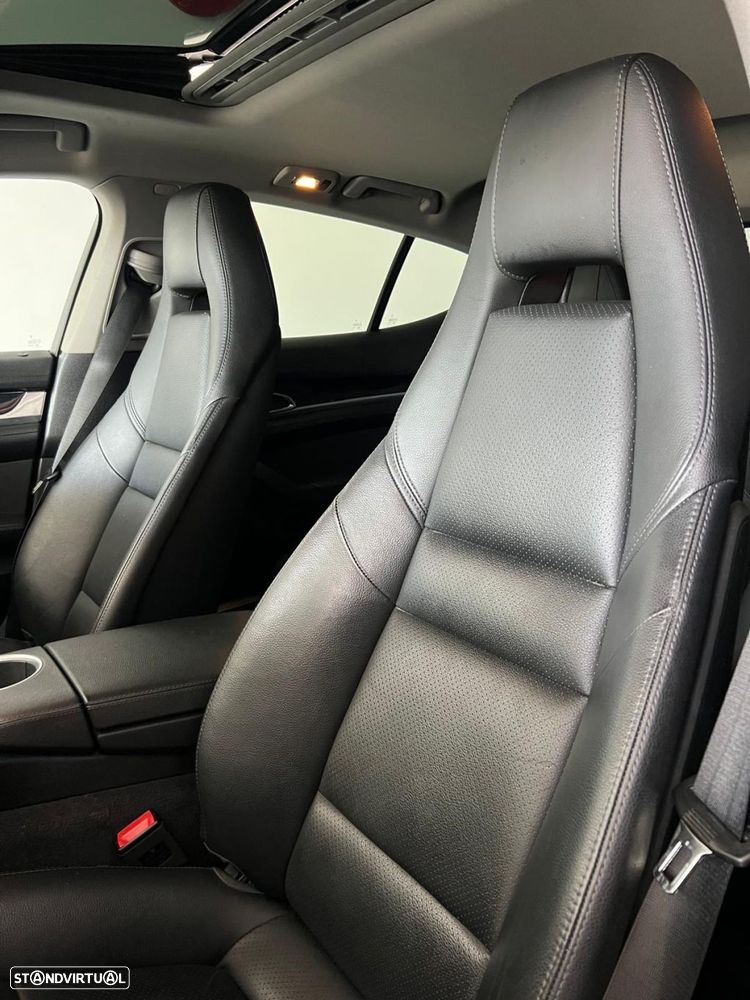 Porsche Panamera 3.0 V6 - 9