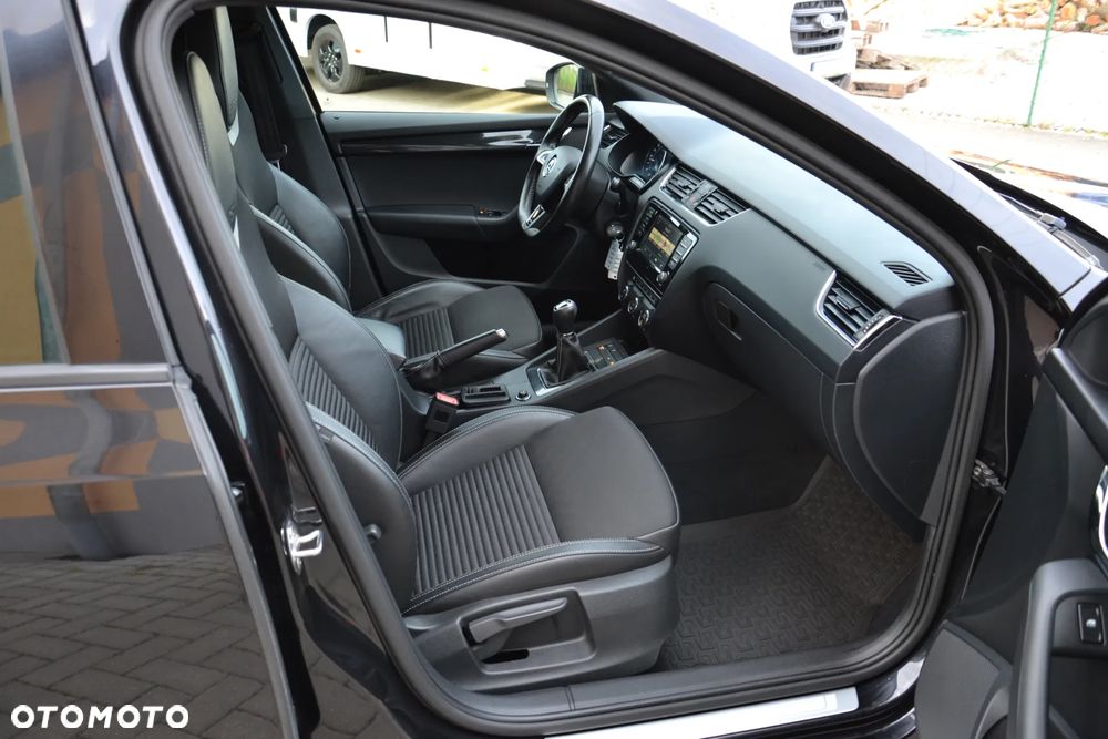 Skoda Octavia 2.0 TDI (Green tec) RS - 30