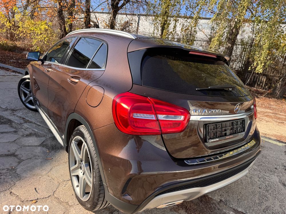Mercedes-Benz GLA 200 (CDI) d 4Matic 7G-DCT AMG Line - 8