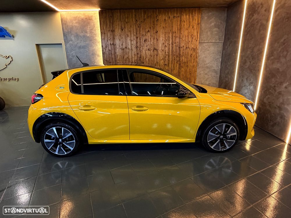Peugeot e-208 50 kWh GT Pack - 25