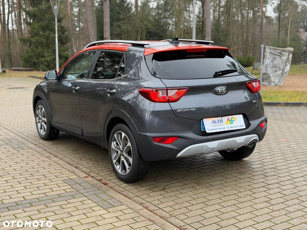 Kia Stonic - 5