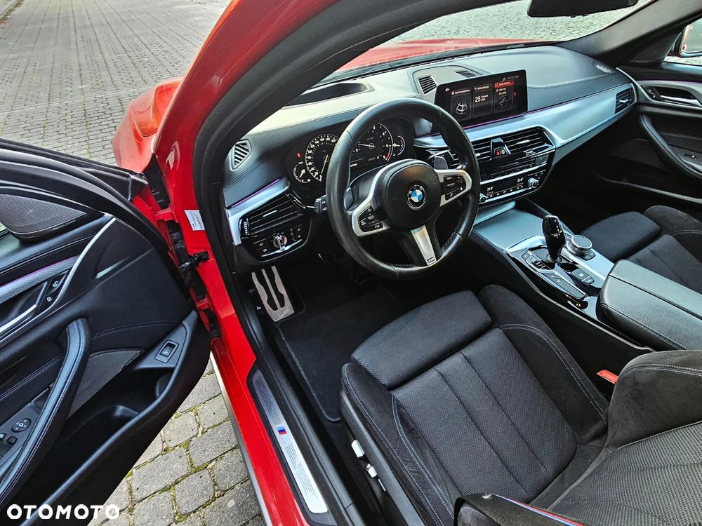BMW Seria 5 540d xDrive M Sport sport - 14