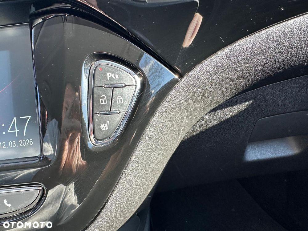 Opel Corsa - 20