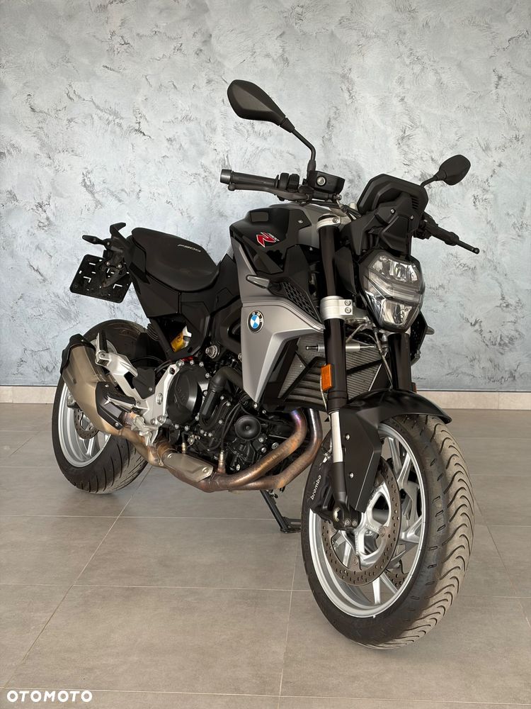BMW F - 5