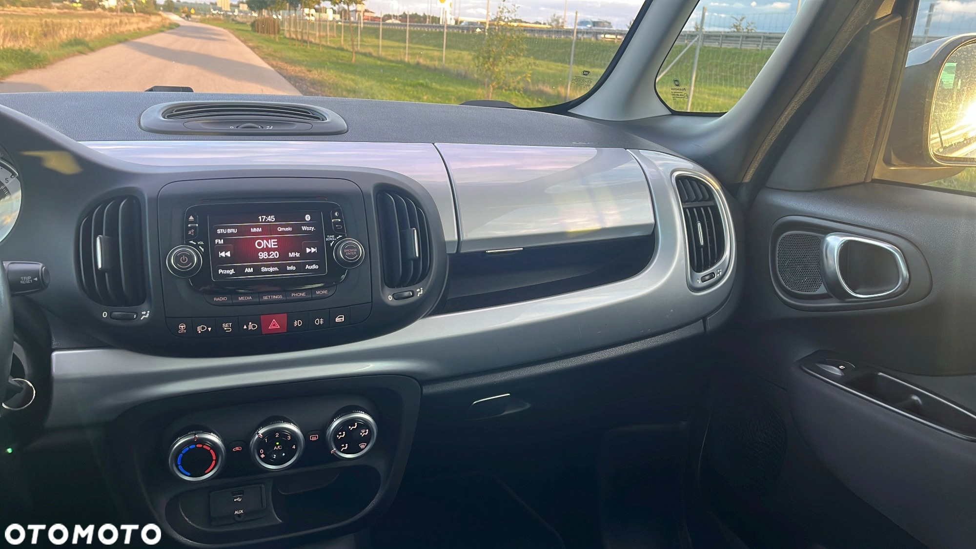Fiat 500L 1.4 16V - 13