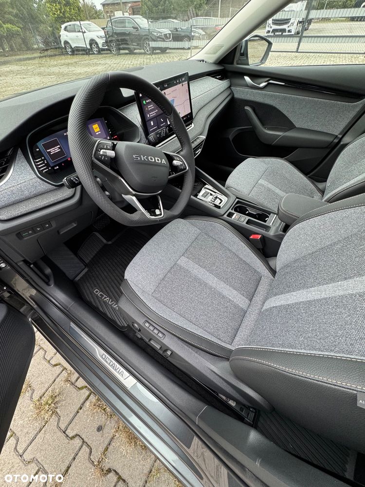 Skoda Octavia 2.0 TSI Selection 4x4 DSG - 8