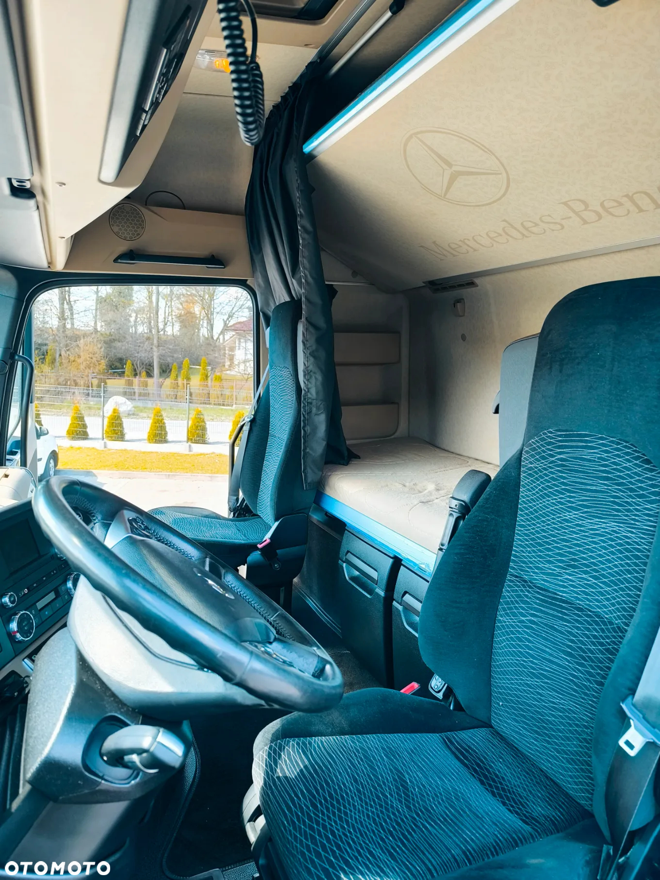 Mercedes-Benz Actros - 13