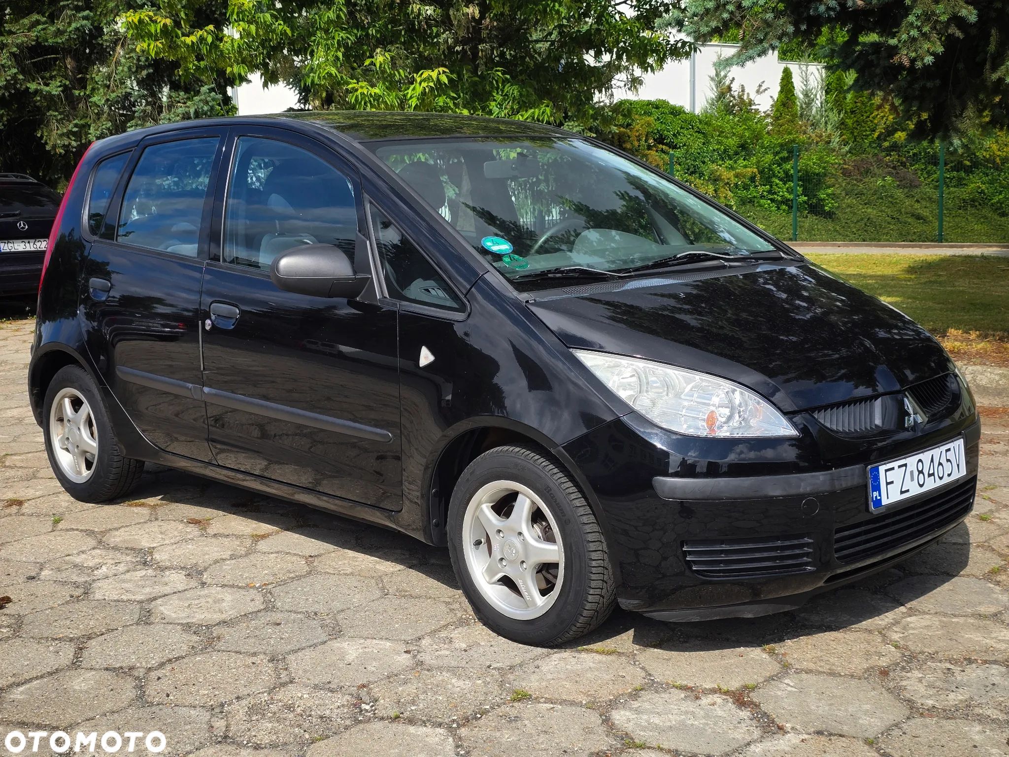 Mitsubishi Colt 1.1 Inform - 1
