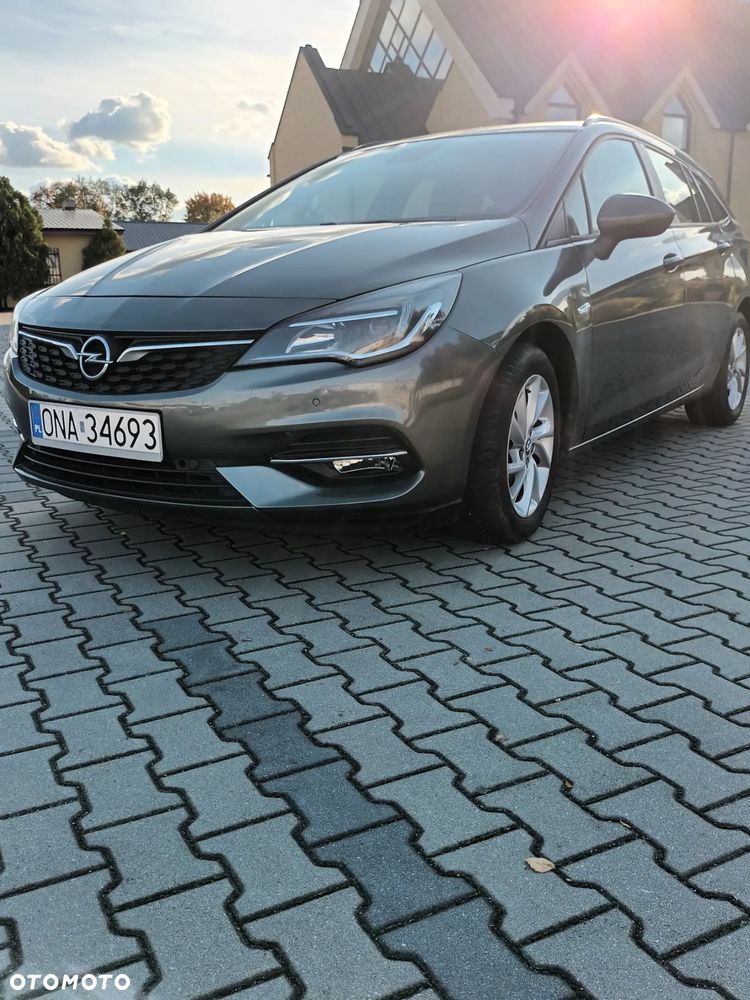 Opel Astra 1.2 Turbo Start/Stop Sports Tourer - 2