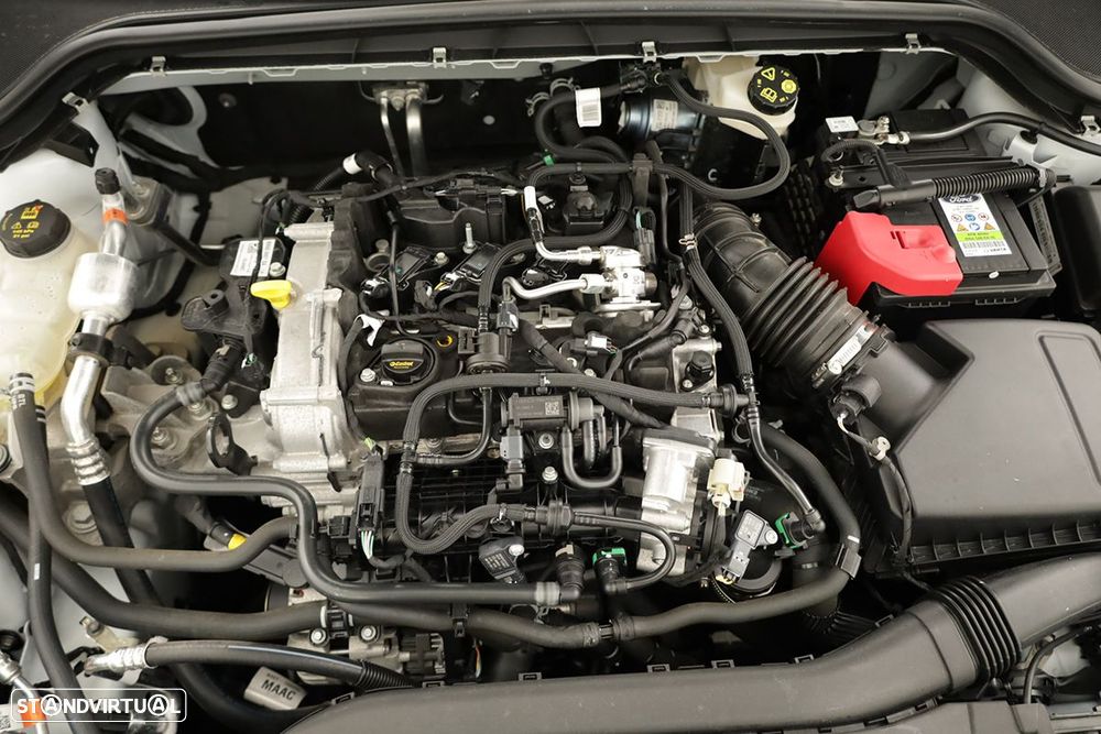 Ford Focus 1.0 EcoBoost MHEV ST-Line X - 24