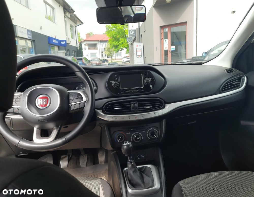 Fiat Tipo 1.4 16v Easy - 4