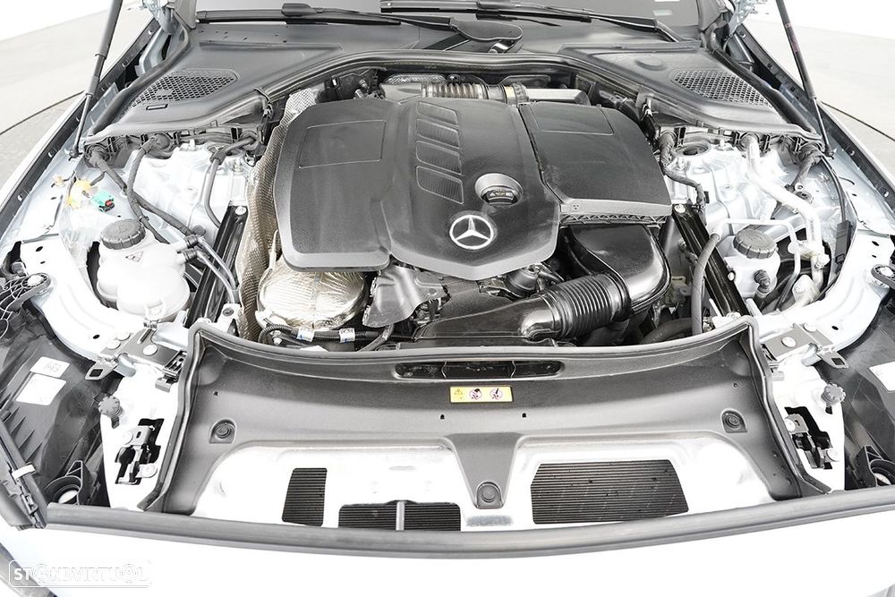 Mercedes-Benz E 300 de - 27
