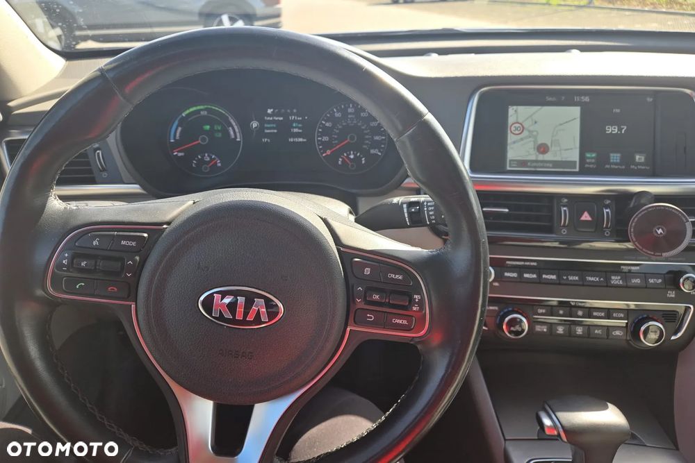 Kia Optima Plug-in Hybrid - 9