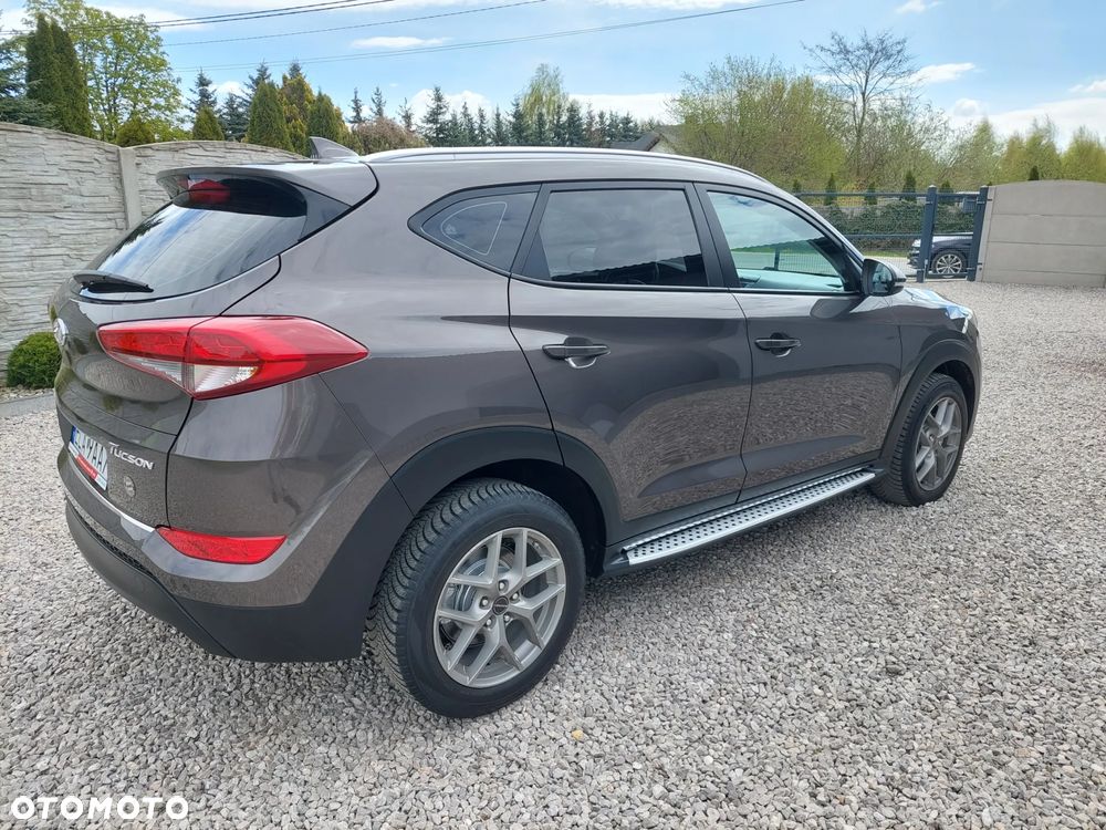 Hyundai Tucson blue 1.7 CRDi 2WD Classic - 11